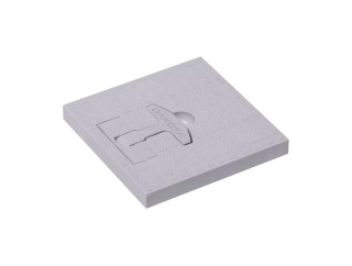 Mondial plastový poklop s madlem pro šachtu/rám 200x200 mm do 1,5 t